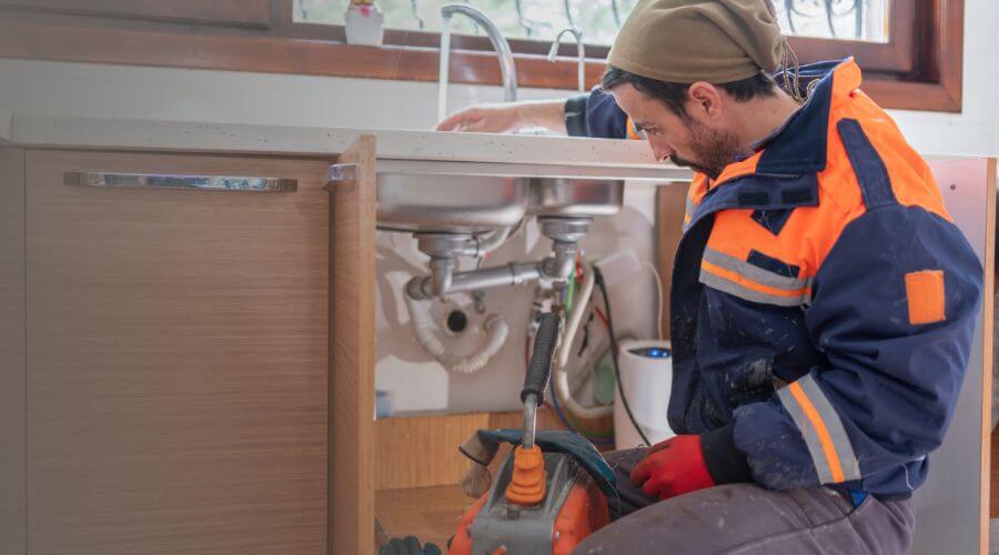 Professional emergency plumbing in Mendenhall, MS